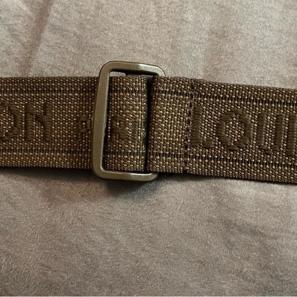 Louis Vuitton Web Strap - Picture 6 of 6